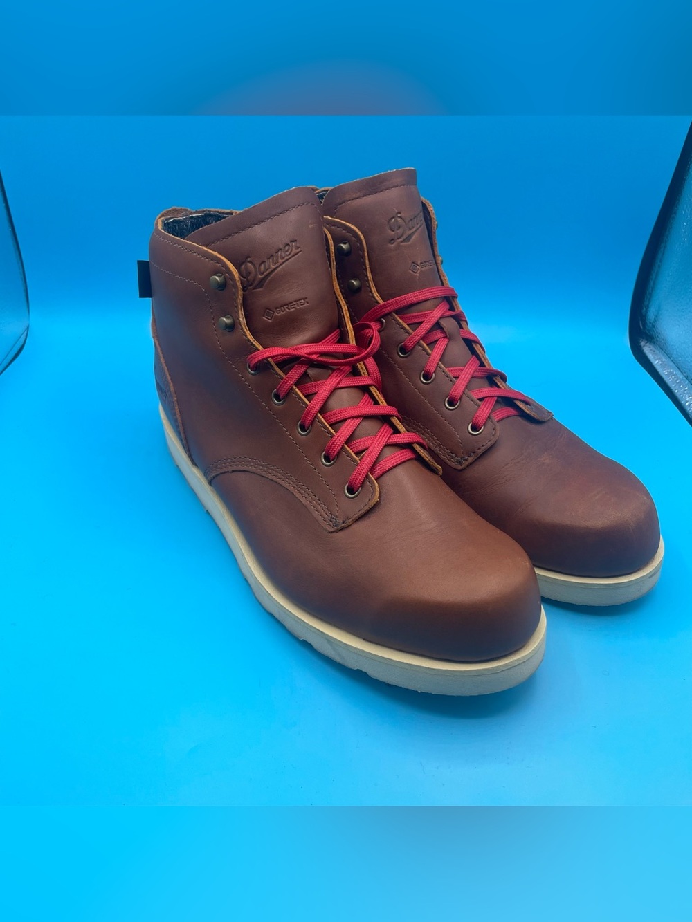 Danner Men's Brown Leather Chukka Boots with Red Laces